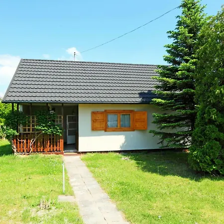 Holiday home Holiday Home Begonia Balatonbereny